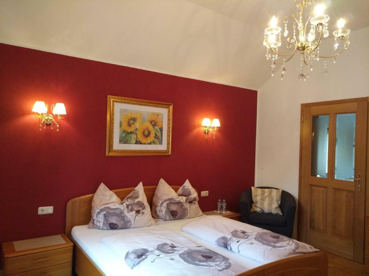 Gästezimmer Brühl Markt Sankt Florian Exterior foto